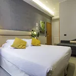 Seven 招待所 罗马